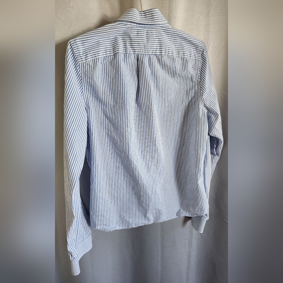 Muscle Button Down - Picture 2 of 2